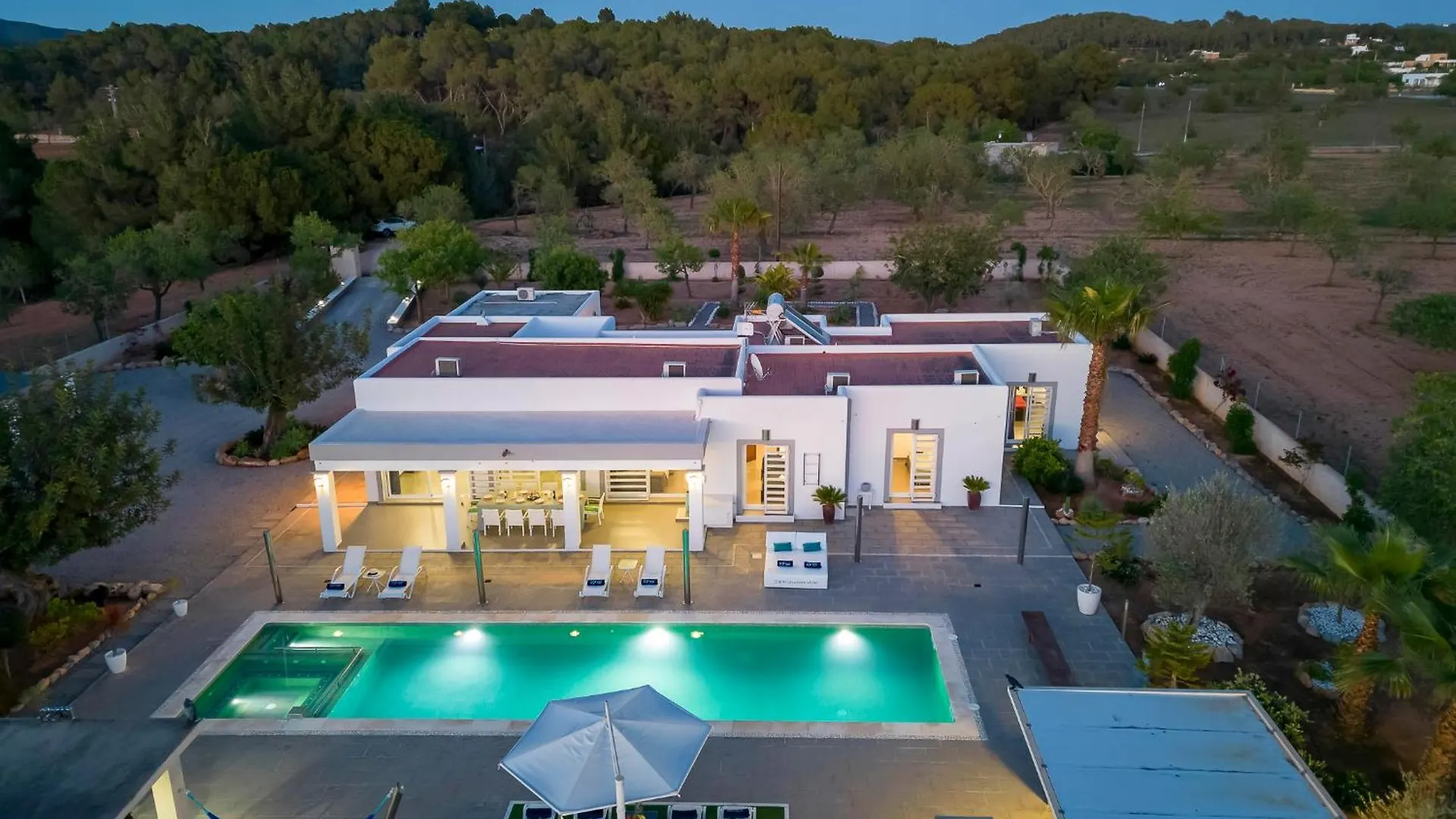 Villa Near San Antonio Sleeps 10 إسبانيا